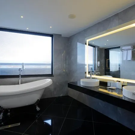 Hotel Nova Vista Centrum Eskisehir, A Member Of Radisson Individuals 4*