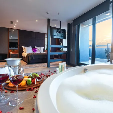 Hotel Nova Vista Centrum Eskisehir, A Member Of Radisson Individuals Eskişehir