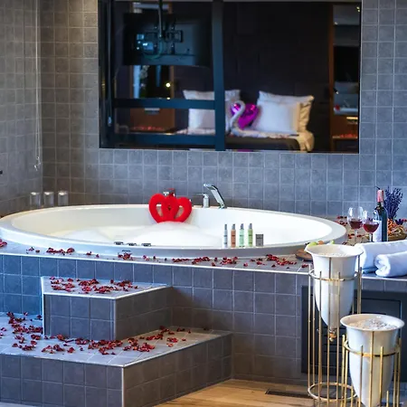 מלון Nova Vista Centrum Eskisehir, A Member Of Radisson Individuals