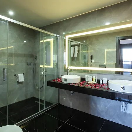 Nova Vista Centrum Eskisehir, A Member Of Radisson Individuals Hotel 4*