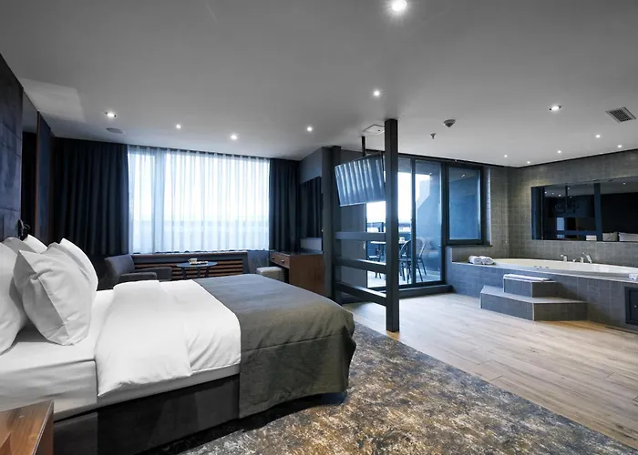 Nova Vista Centrum Eskisehir, A Member Of Radisson Individuals 4* Eskişehir